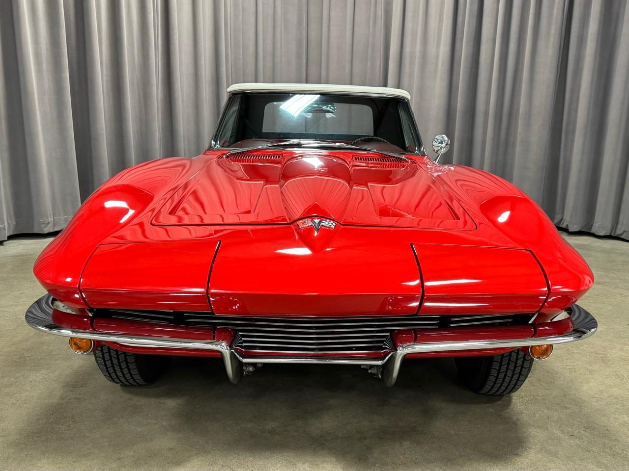 Chevrolet Corvette 2D Convertible 1964