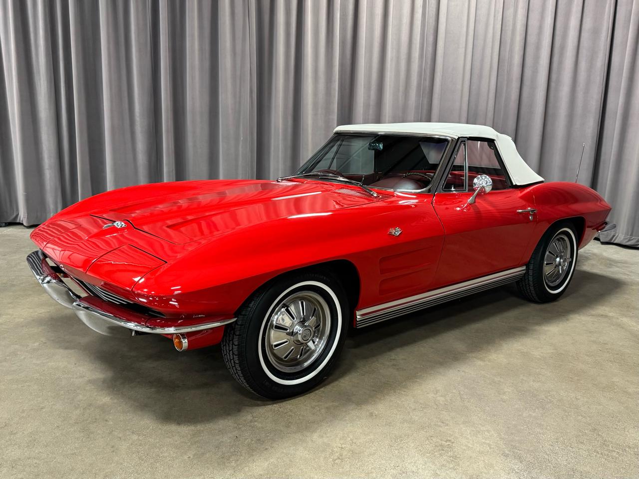 Chevrolet Corvette 2D Convertible 1964