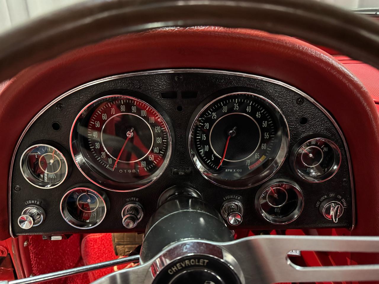 Chevrolet Corvette 2D Convertible 1964