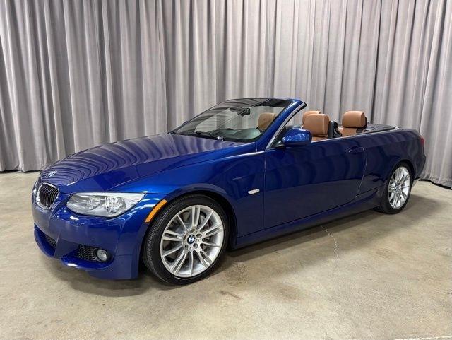 BMW 3-Series 335i Convertible 2011