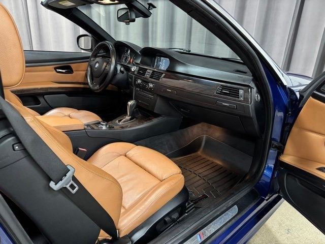 BMW 3-Series 335i Convertible 2011