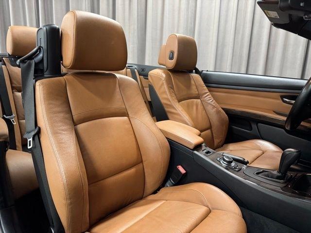 BMW 3-Series 335i Convertible 2011
