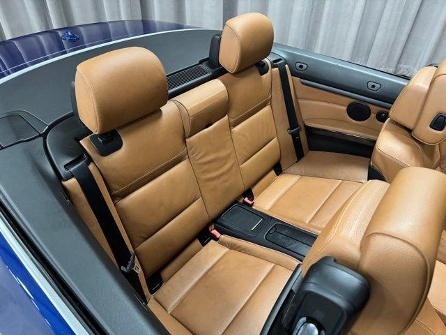 BMW 3-Series 335i Convertible 2011