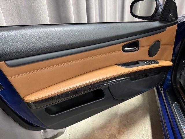 BMW 3-Series 335i Convertible 2011