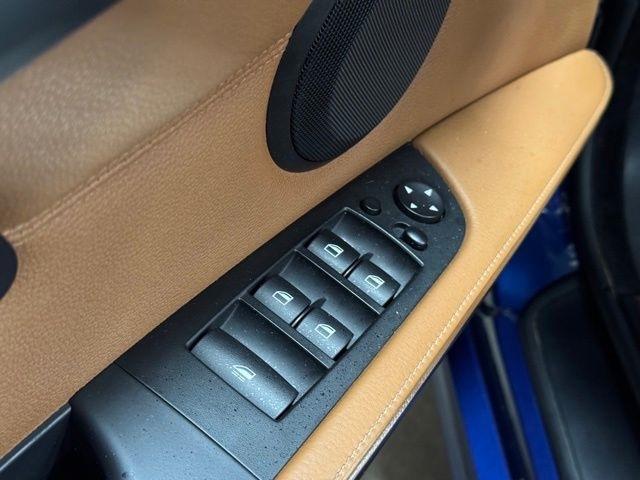 BMW 3-Series 335i Convertible 2011