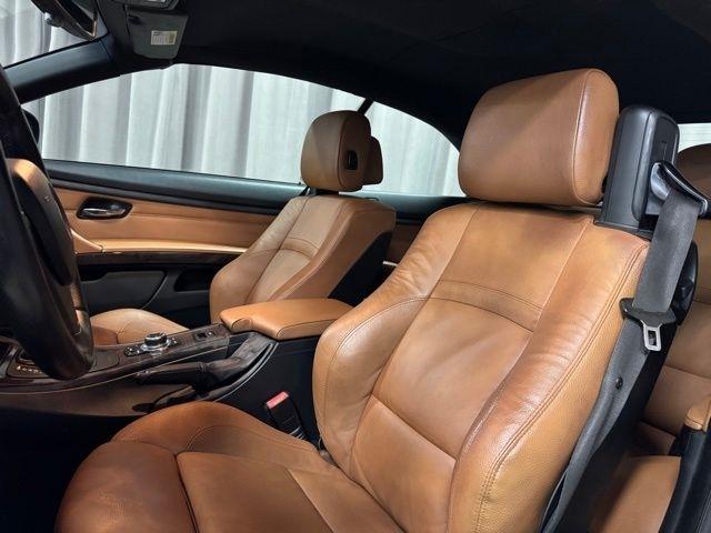 BMW 3-Series 335i Convertible 2011