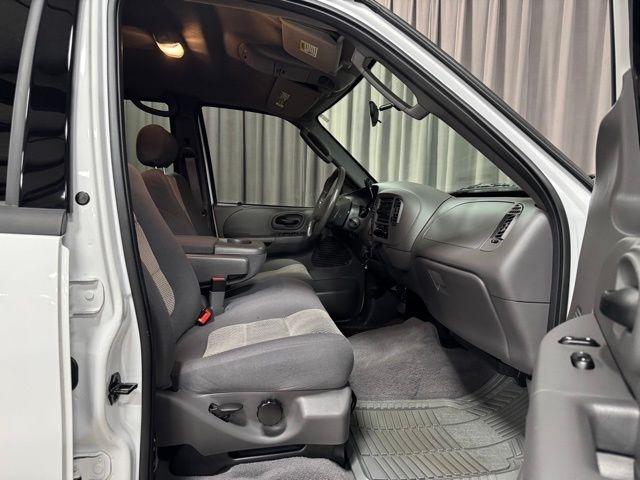 Ford F-150 King Ranch SuperCrew 4WD 2003