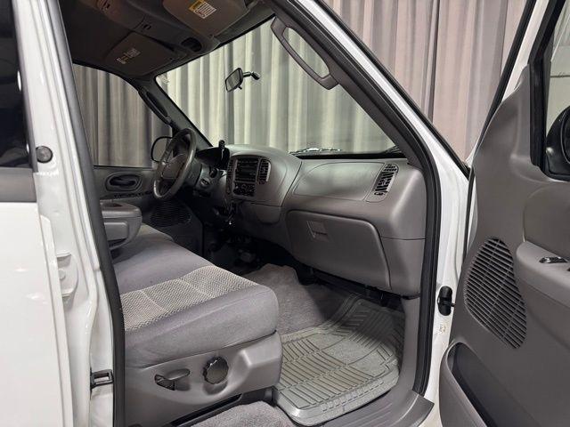 Ford F-150 King Ranch SuperCrew 4WD 2003