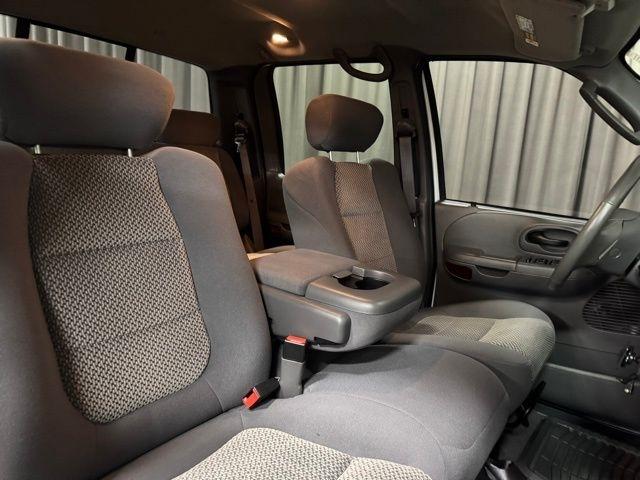 Ford F-150 King Ranch SuperCrew 4WD 2003