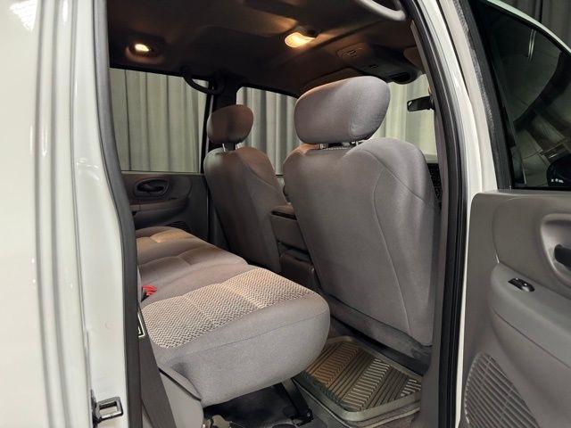 Ford F-150 King Ranch SuperCrew 4WD 2003