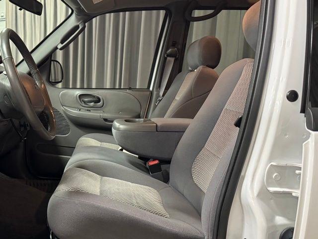 Ford F-150 King Ranch SuperCrew 4WD 2003