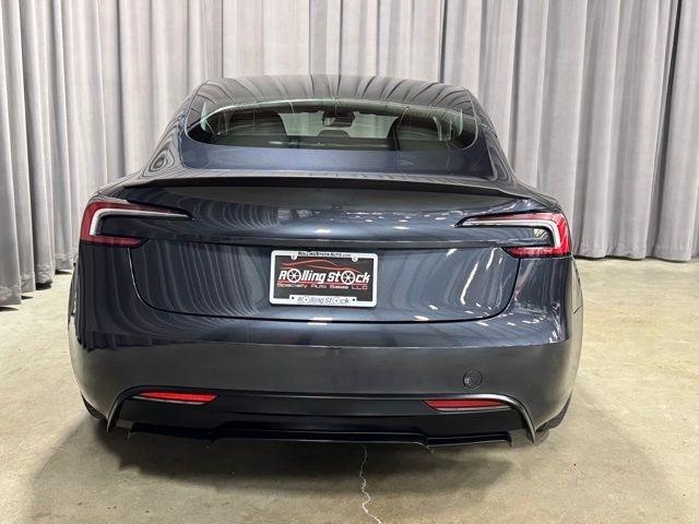 Tesla Model 3 Base 2024
