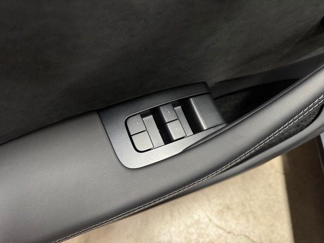 Tesla Model 3 Base 2024