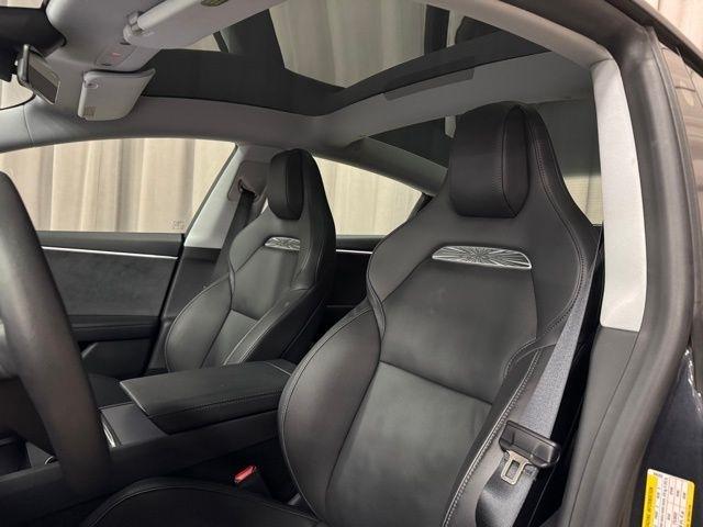 Tesla Model 3 Base 2024