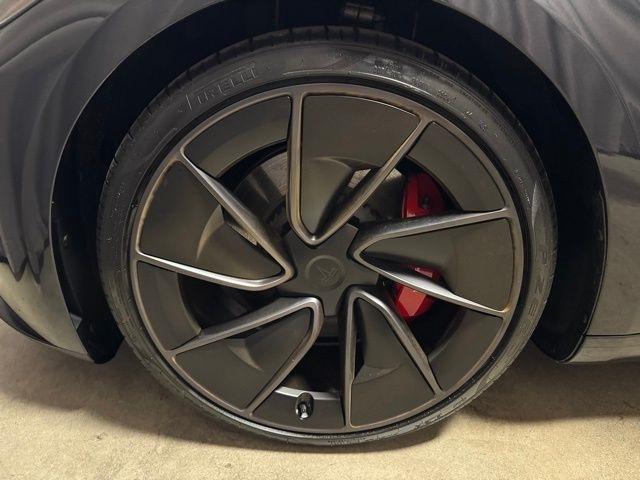 Tesla Model 3 Base 2024