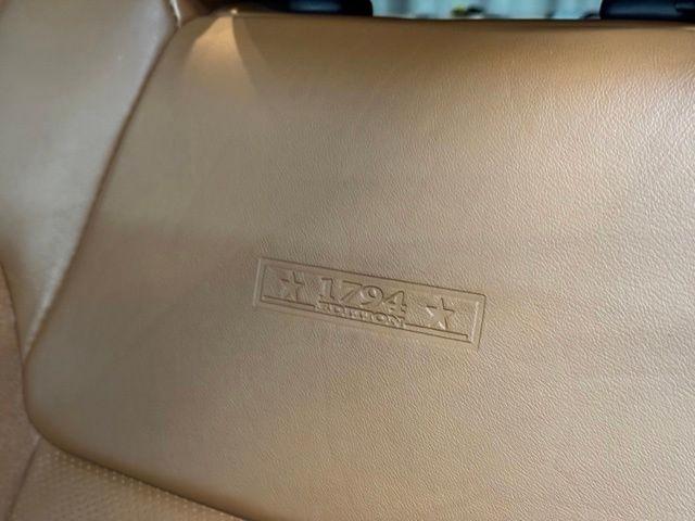 Toyota Tundra Platinum CrewMax 5.7L 4WD 2019