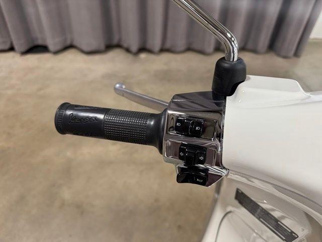 Vespa Primavera 50  2022