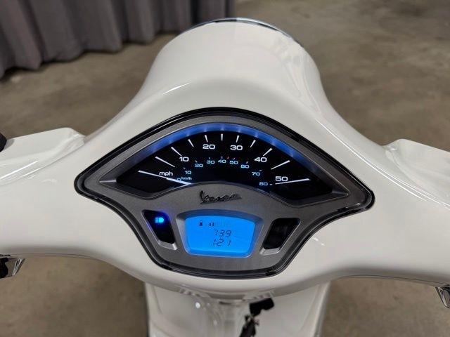Vespa Primavera 50  2022