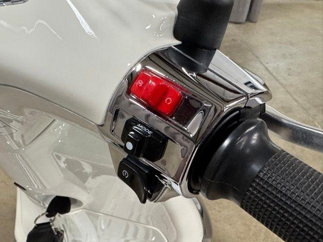 Vespa Primavera 50  2022
