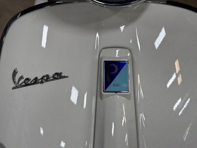Vespa Primavera 50  2022