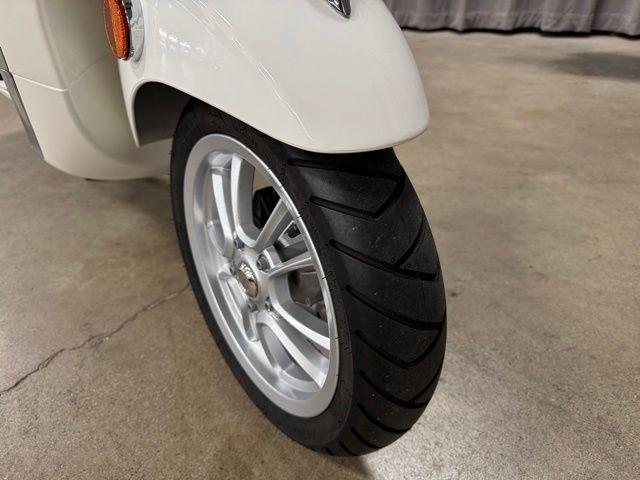 Vespa Primavera 50  2022
