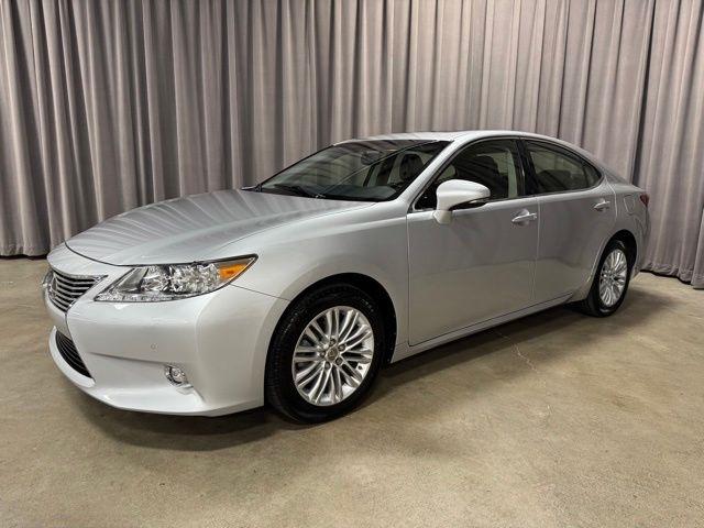 Lexus ES 350 Sedan 2014