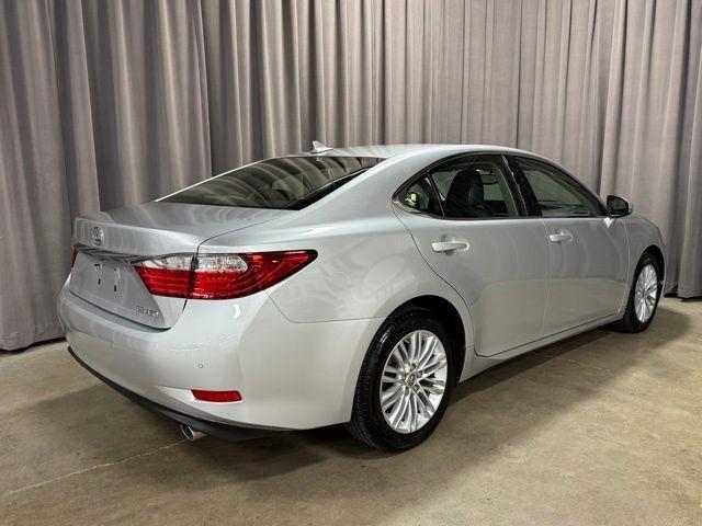 Lexus ES 350 Sedan 2014
