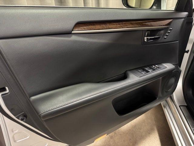 Lexus ES 350 Sedan 2014