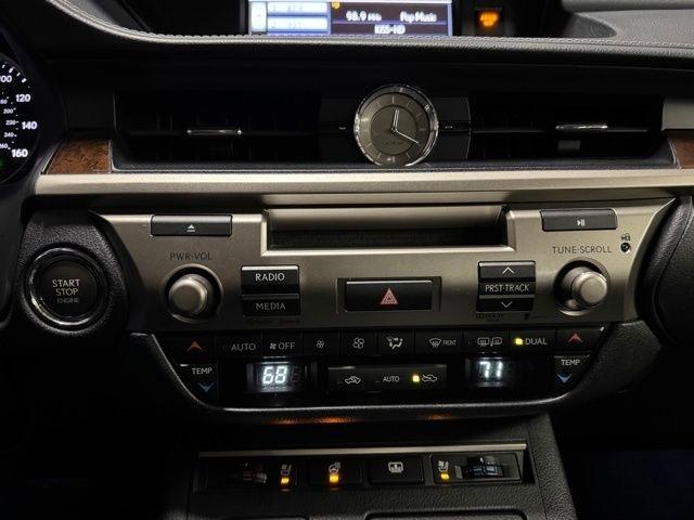Lexus ES 350 Sedan 2014