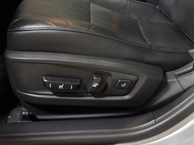 Lexus ES 350 Sedan 2014