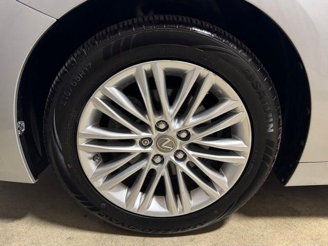 Lexus ES 350 Sedan 2014