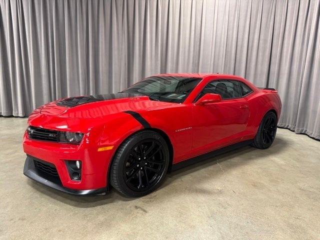 Chevrolet Camaro Coupe ZL1 2013