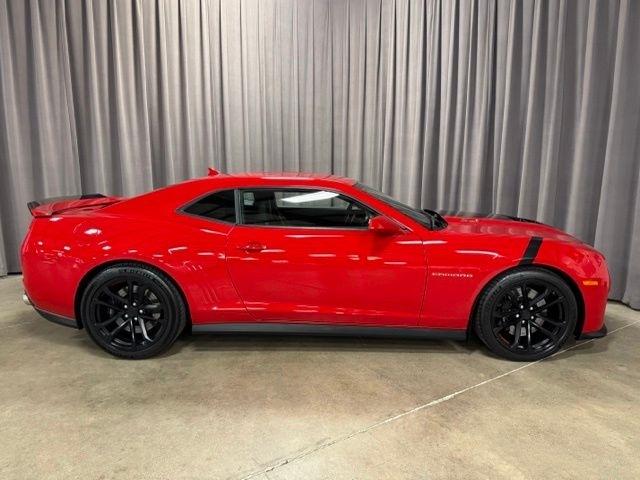 Chevrolet Camaro Coupe ZL1 2013