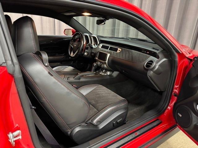 Chevrolet Camaro Coupe ZL1 2013