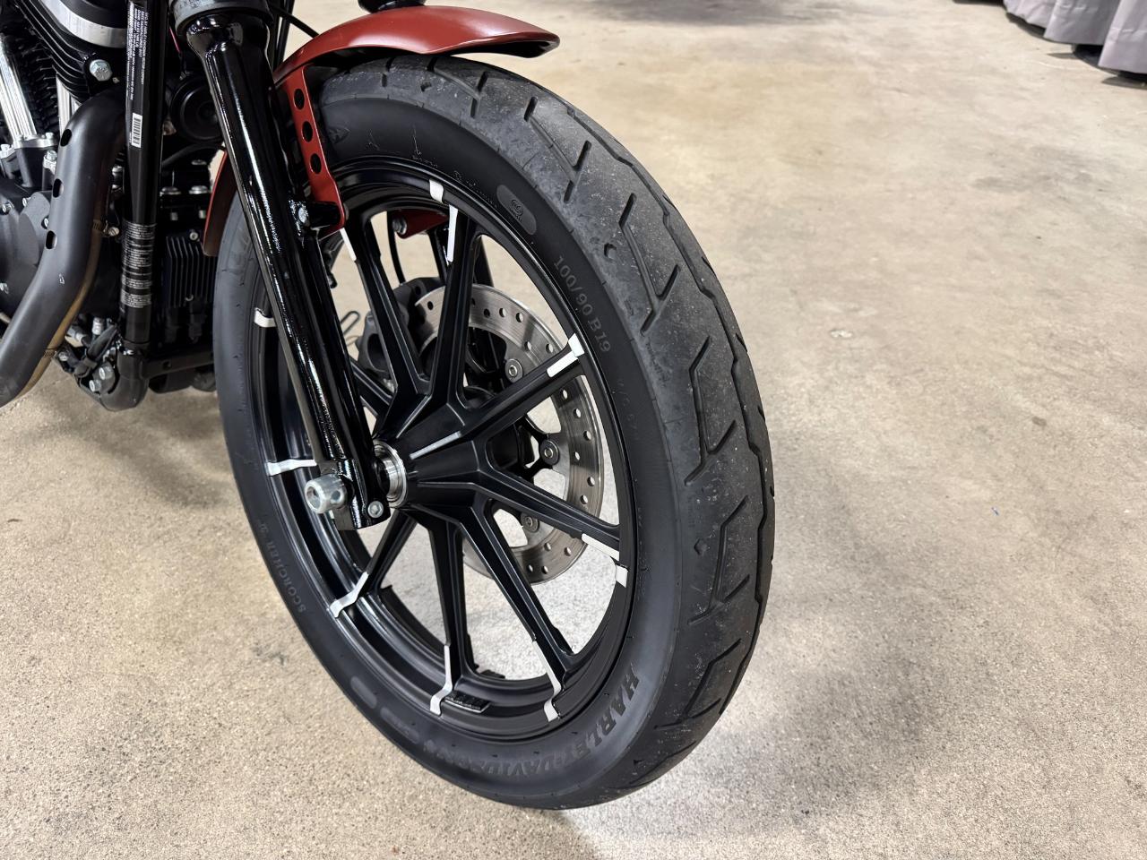 Harley-Davidson XL883N  2017