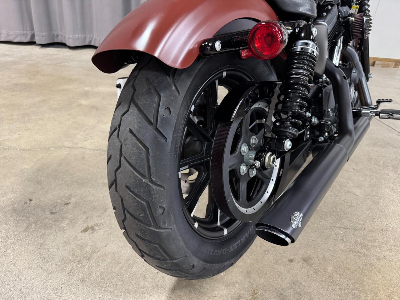 Harley-Davidson XL883N  2017