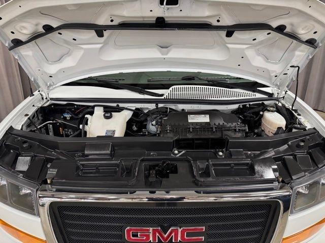 GMC Savana G2500 Cargo 2023