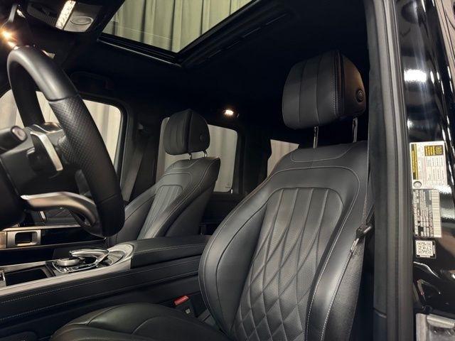 Mercedes-Benz G-Class G550 2023