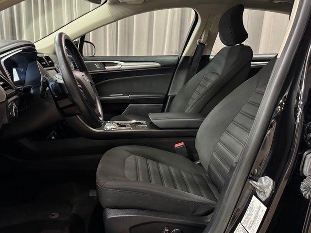 Ford Fusion SE 2019