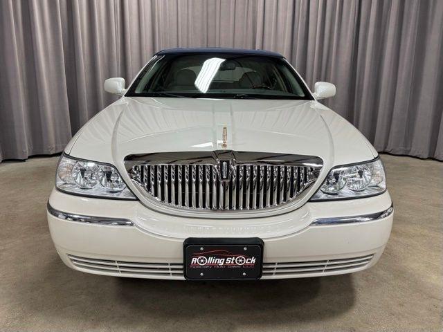Lincoln Town Car Designer Series 2006