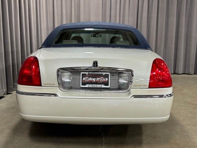 Lincoln Town Car Designer Series 2006