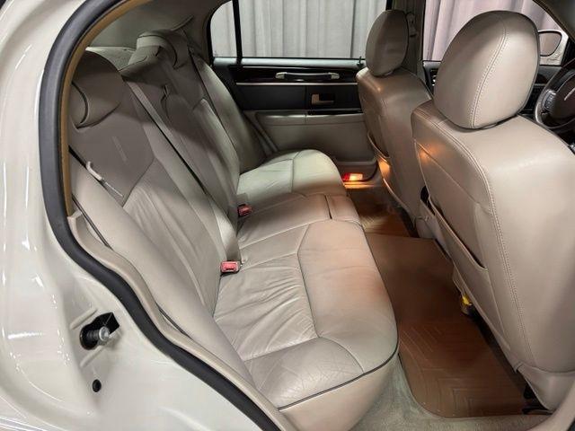 Lincoln Town Car Designer Series 2006