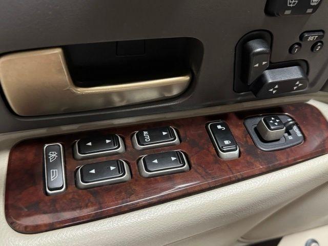Lincoln Town Car Designer Series 2006