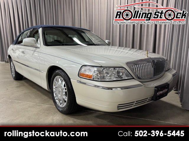 2006 Lincoln Town Car Designer Series