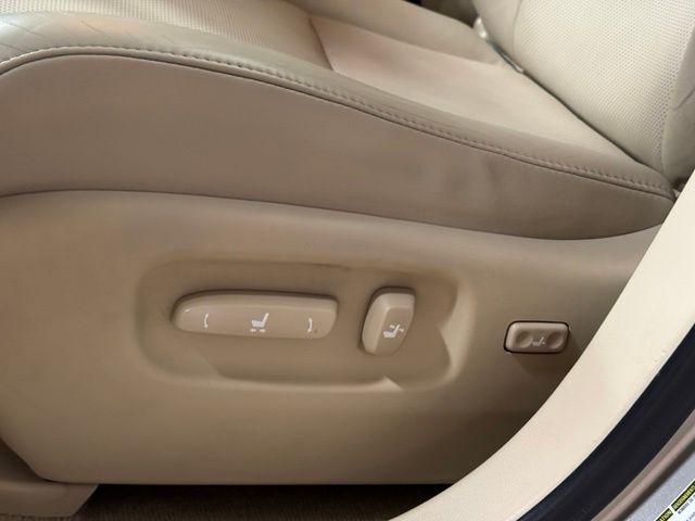 Lexus RX 350 AWD 2011
