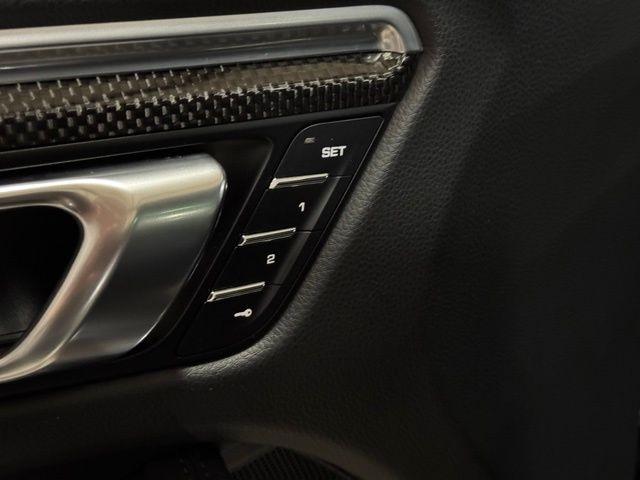 Porsche Macan GTS 2021