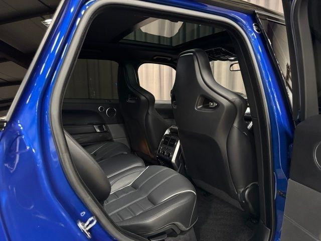 Land Rover Range Rover Sport SVR 2016