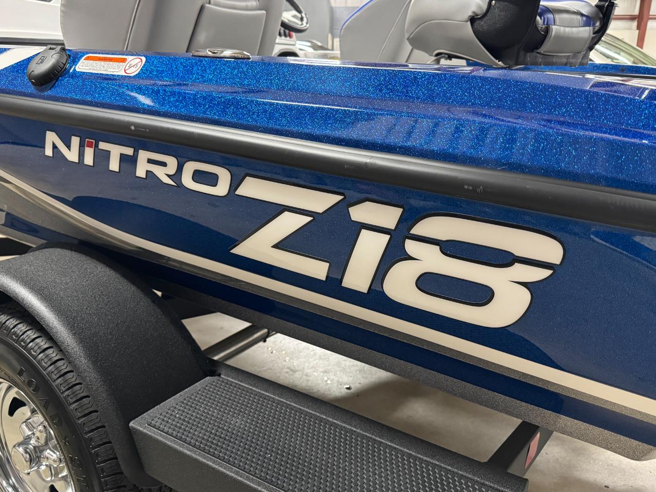 Nitro Z18  2025