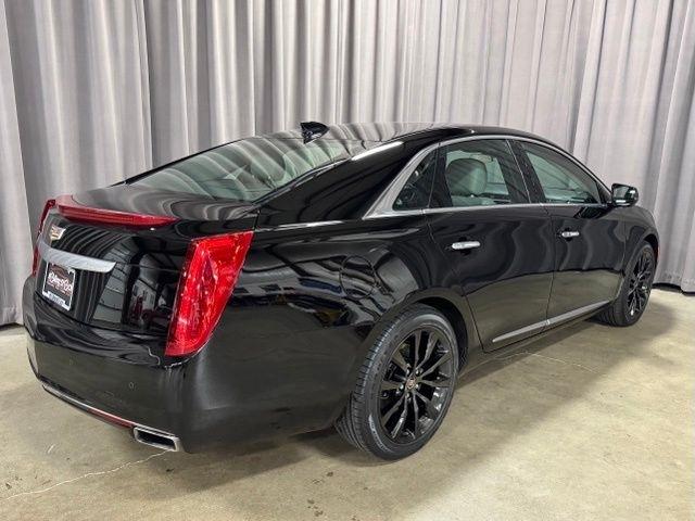 Cadillac XTS Luxury FWD 2016