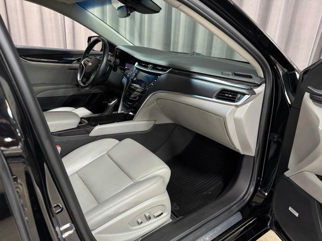 Cadillac XTS Luxury FWD 2016